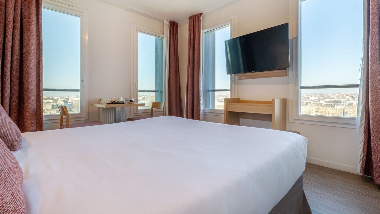 Photo of Bedroom in Beaulieu-Mangin
