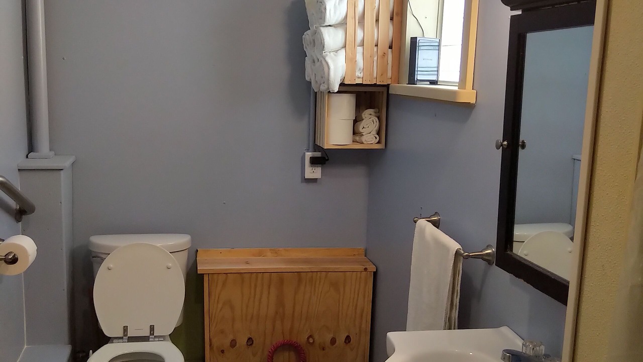 Photo of Bathroom in Johnson County