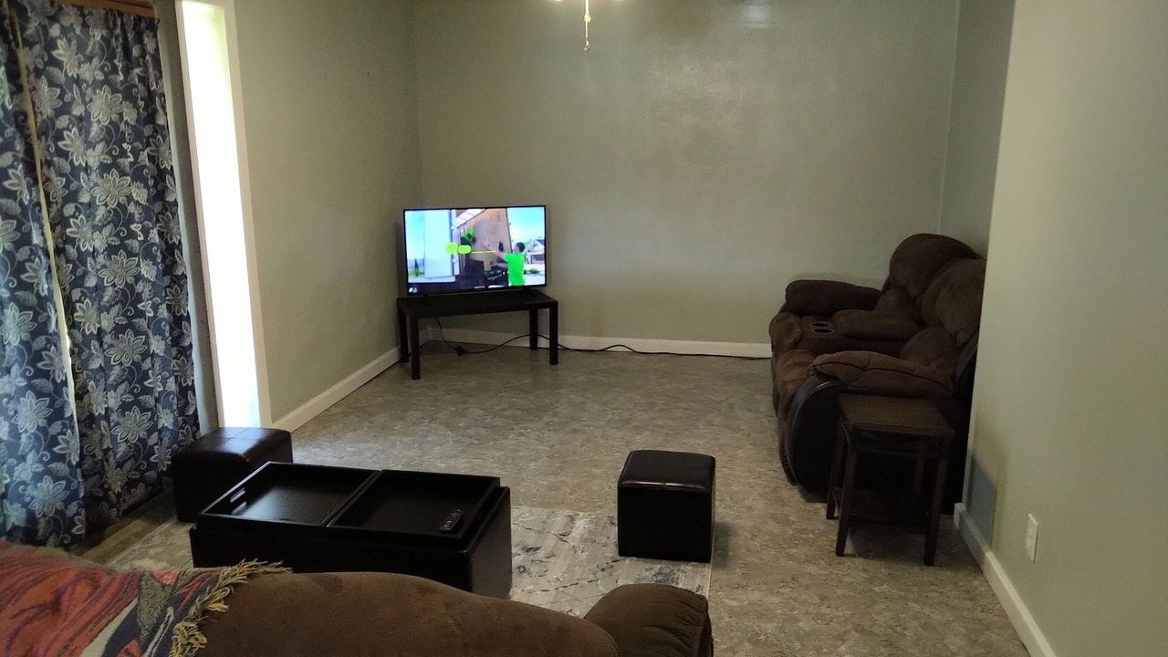 Photo of Livingroom in Johnson County