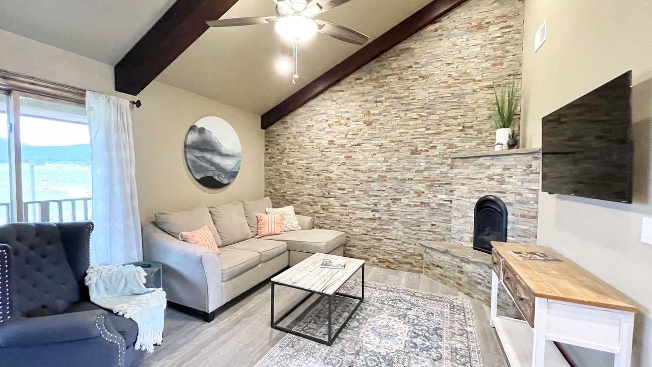 Photo of Livingroom in Angel Fire