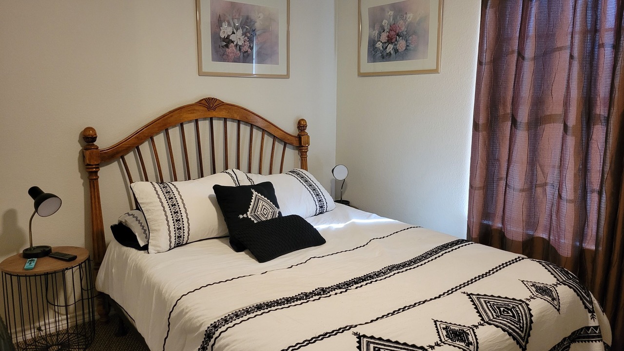Photo of Bedroom in Kempner