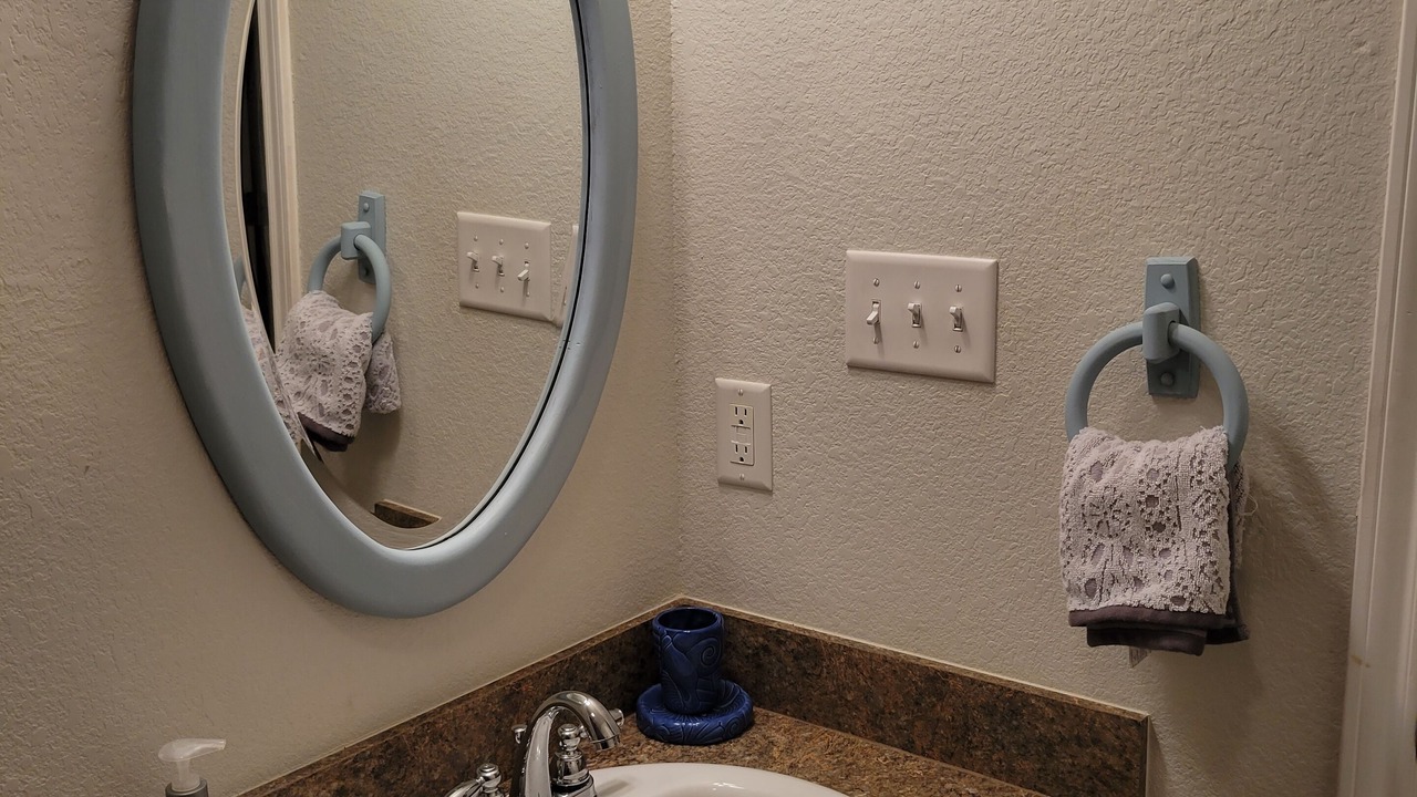 Photo of Bathroom in Kempner