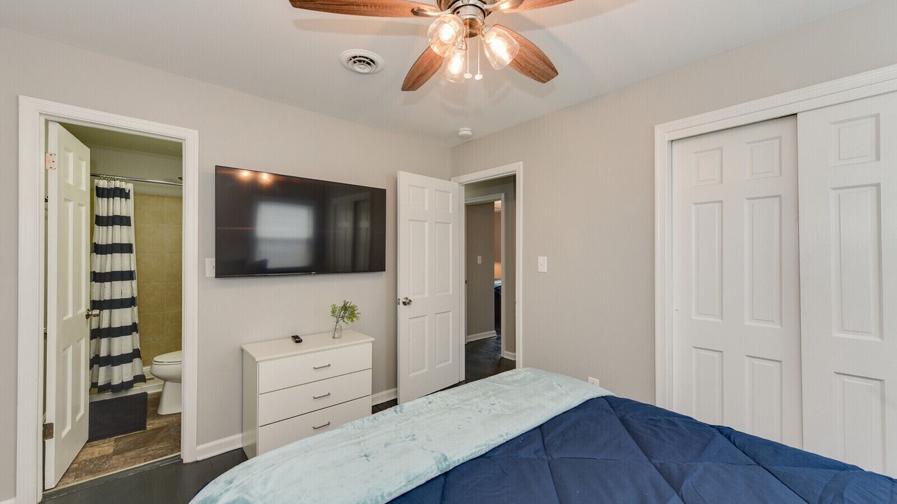 Photo of Bedroom in Newport News