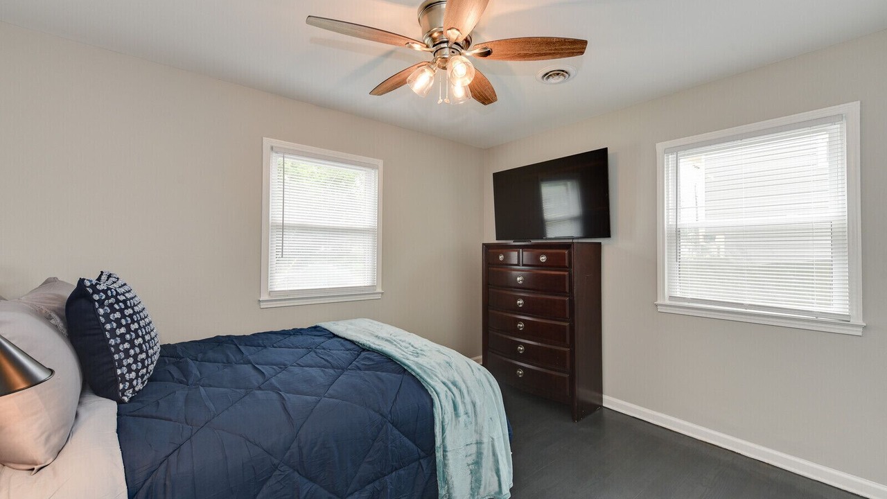 Photo of Bedroom in Newport News