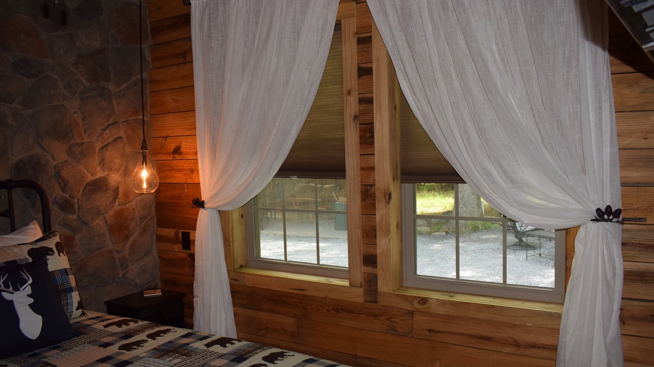 Photo of Bedroom in Canadensis