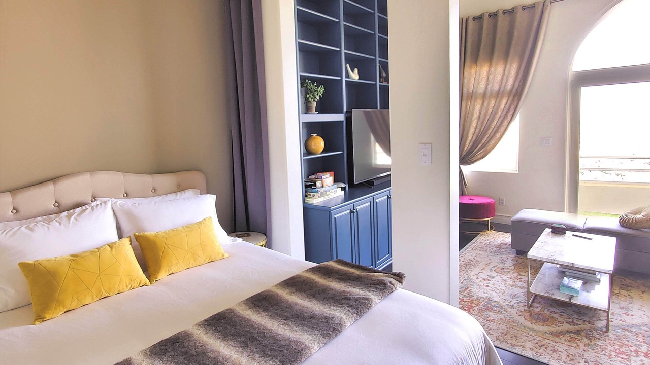 Photo of Bedroom in Hollywood Hills West