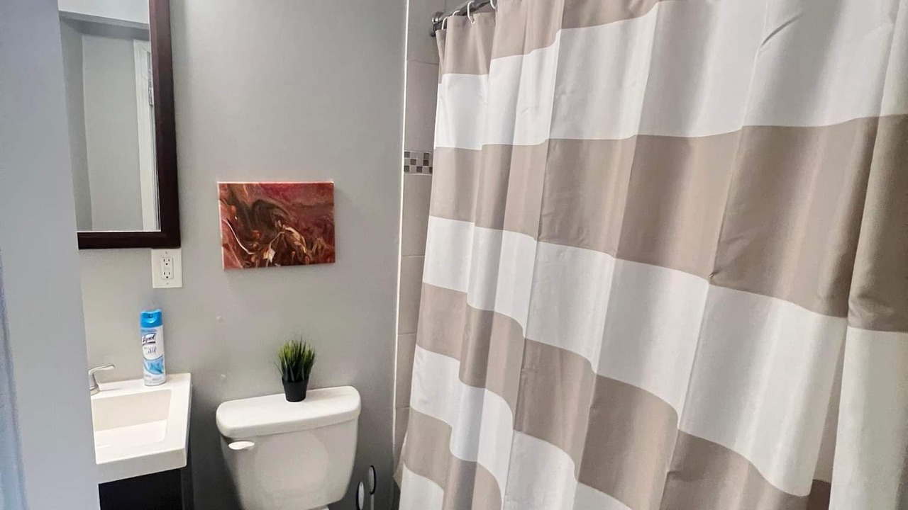 Photo of Bathroom in Rosedale