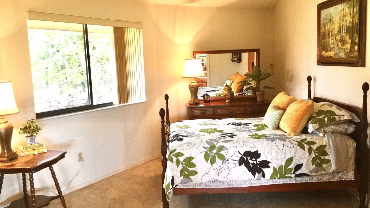 Photo of Bedroom in Cookson