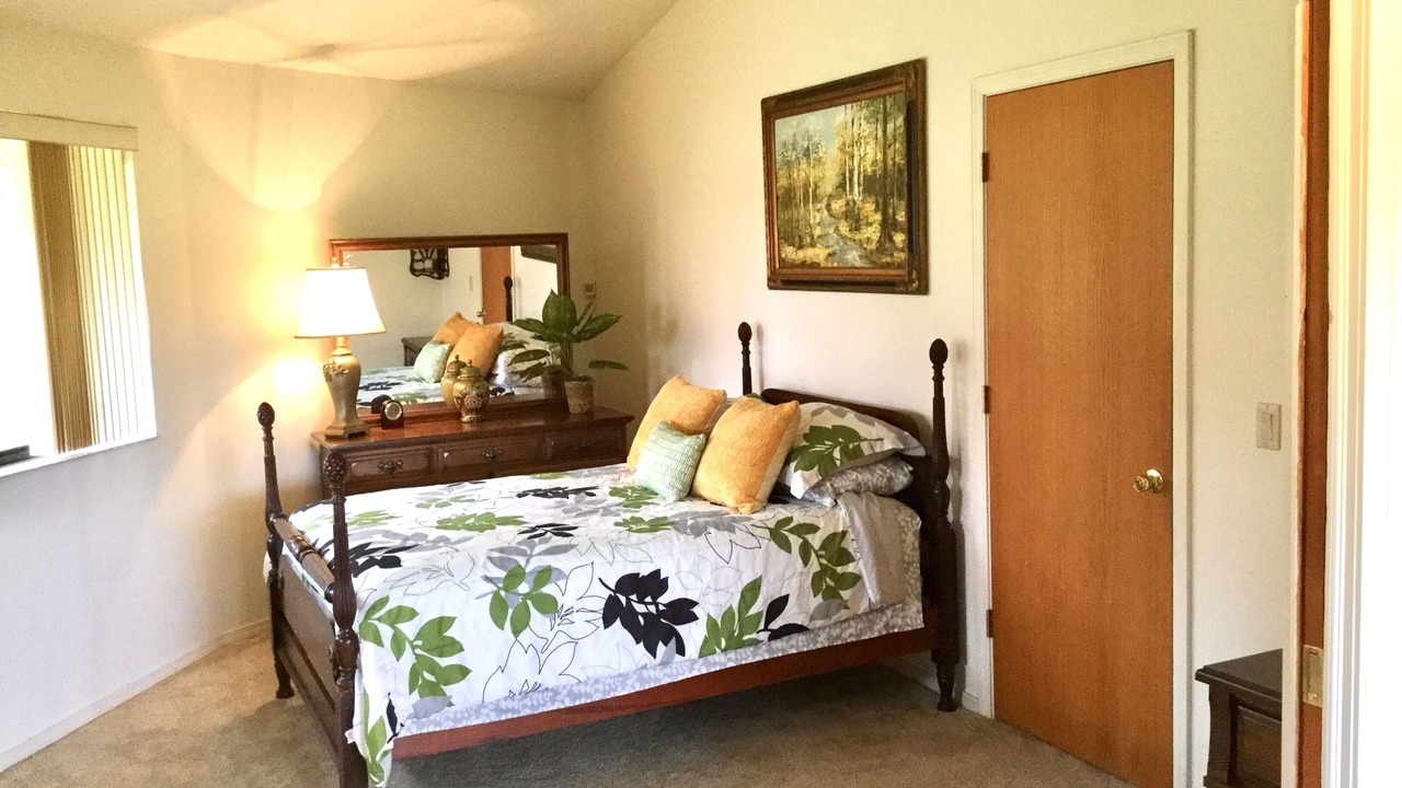 Photo of Bedroom in Cookson
