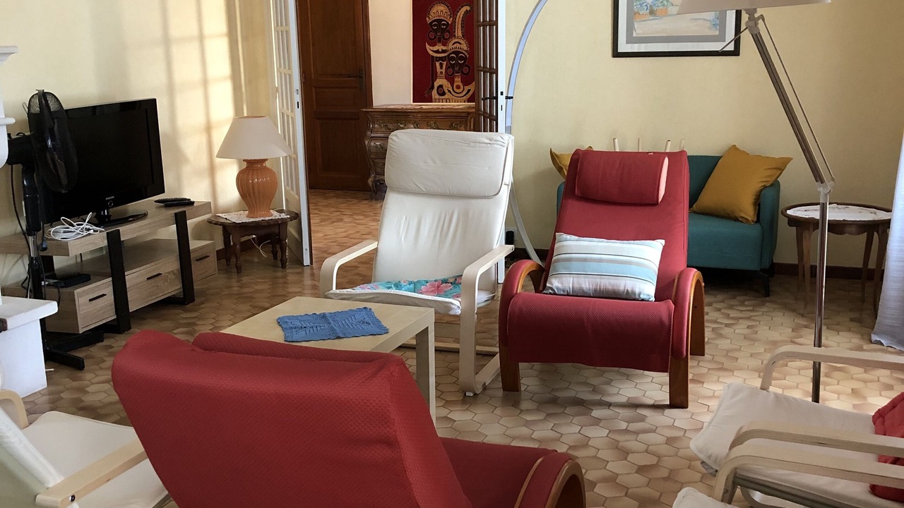 Photo of Livingroom in Thezan-les-Beziers