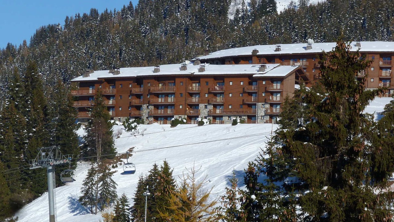 Photo of Outdoor in Arc-1800