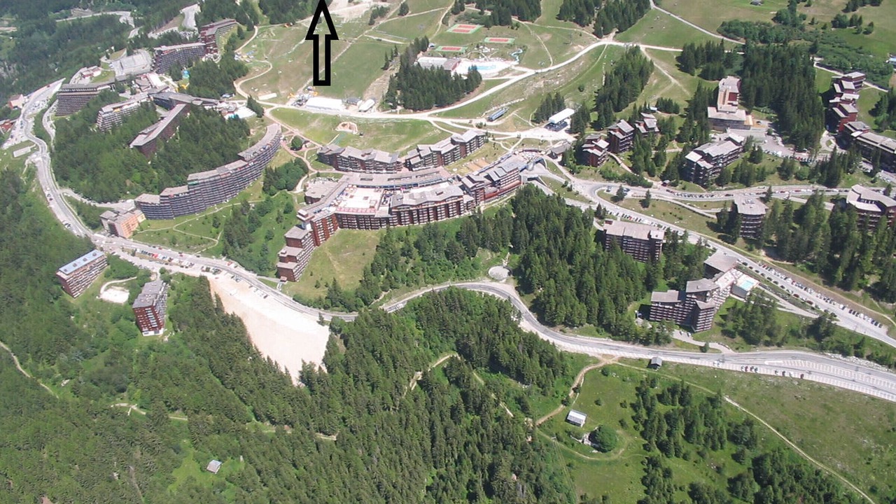 Photo of Outdoor in Arc-1800