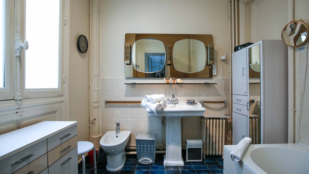Photo of Bathroom in Quartier de l'Ecole-Militaire