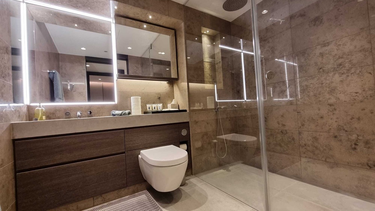 Photo of Bathroom in South Bank