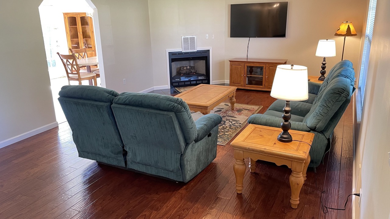 Photo of Livingroom in Dandridge