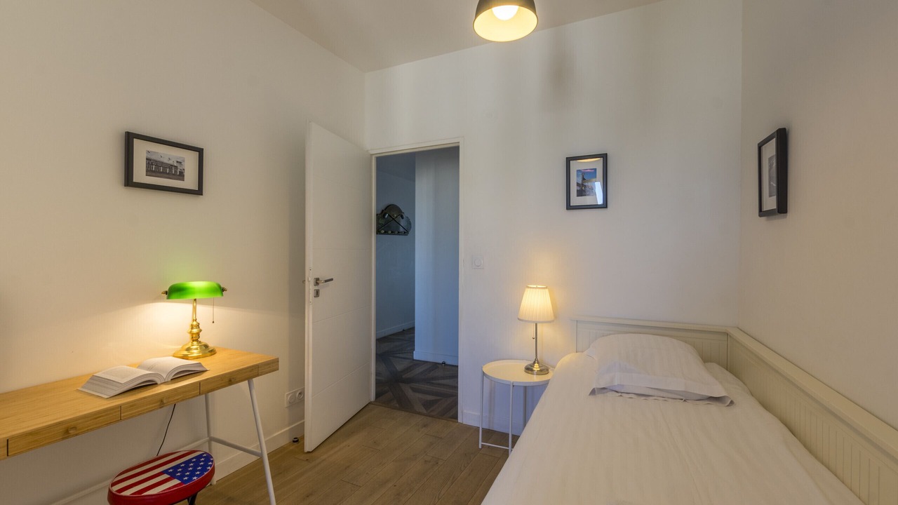 Photo of Bedroom in Gares