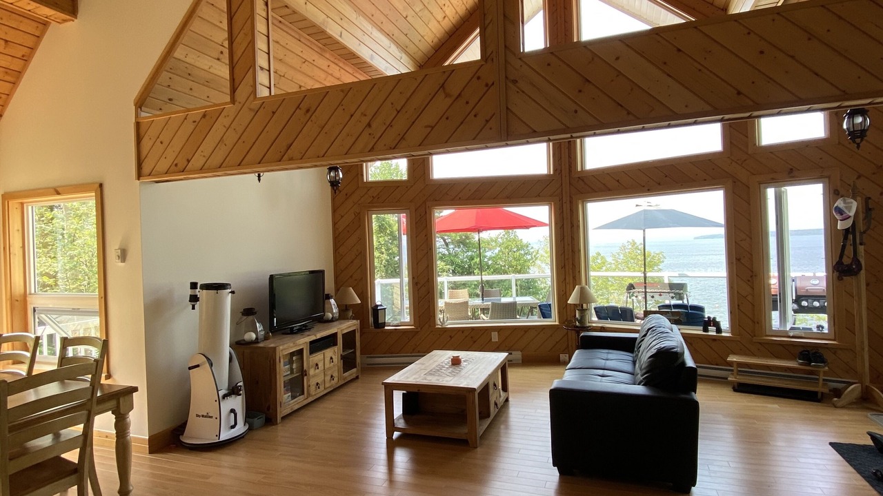 Photo of Livingroom in Lafontaine