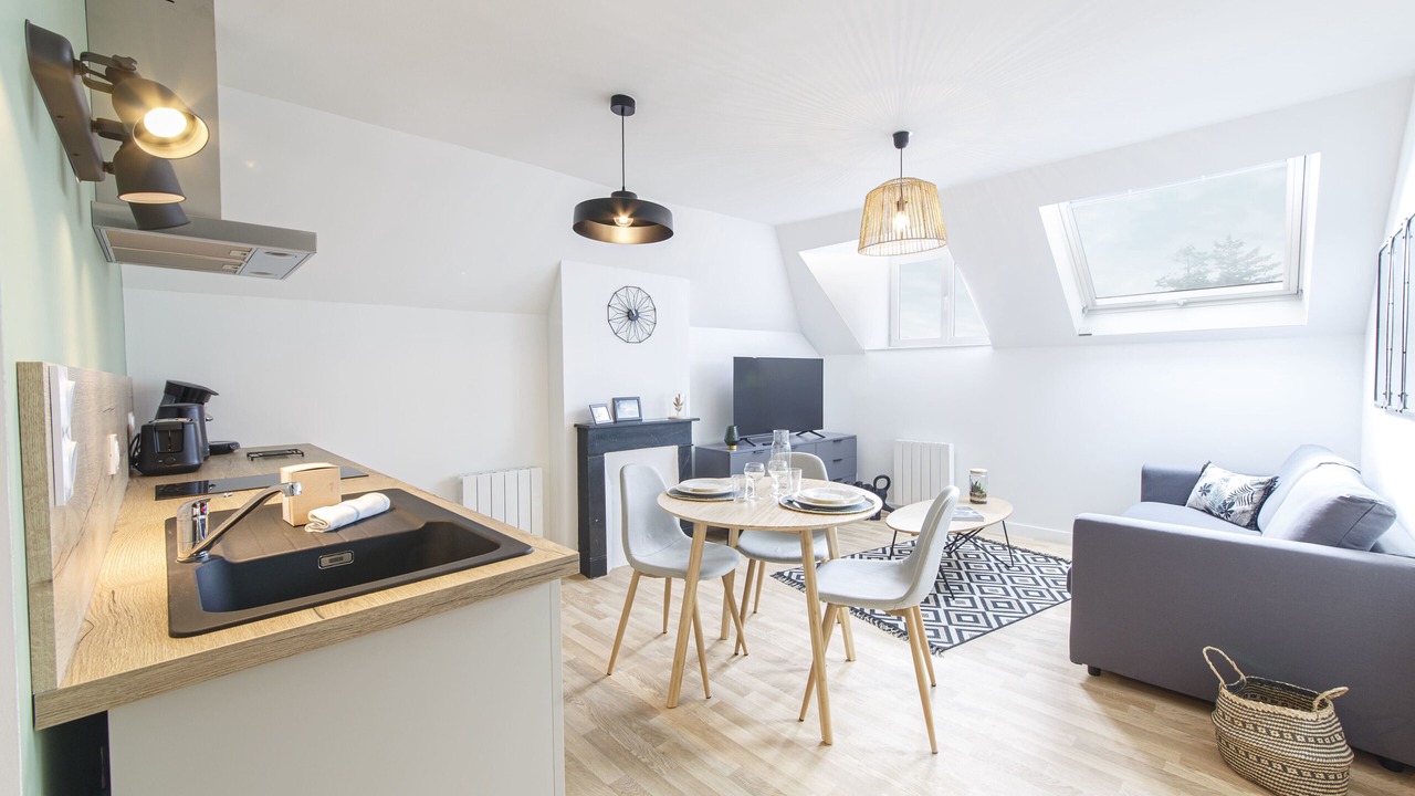 Photo of Others in Laval