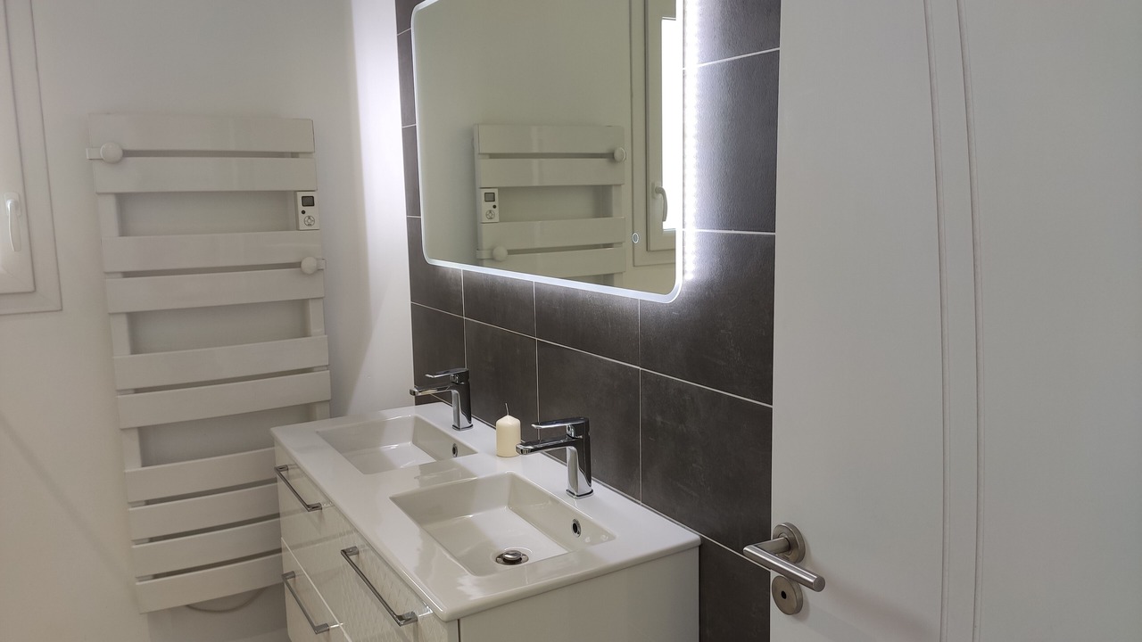 Photo of Bathroom in Pont l'Abbe d'Arnoult