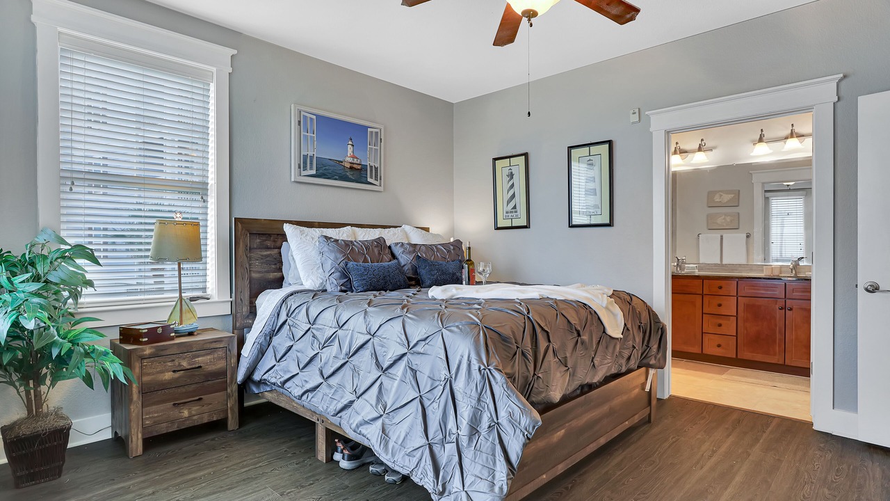Photo of Bedroom in Red Fish Cove