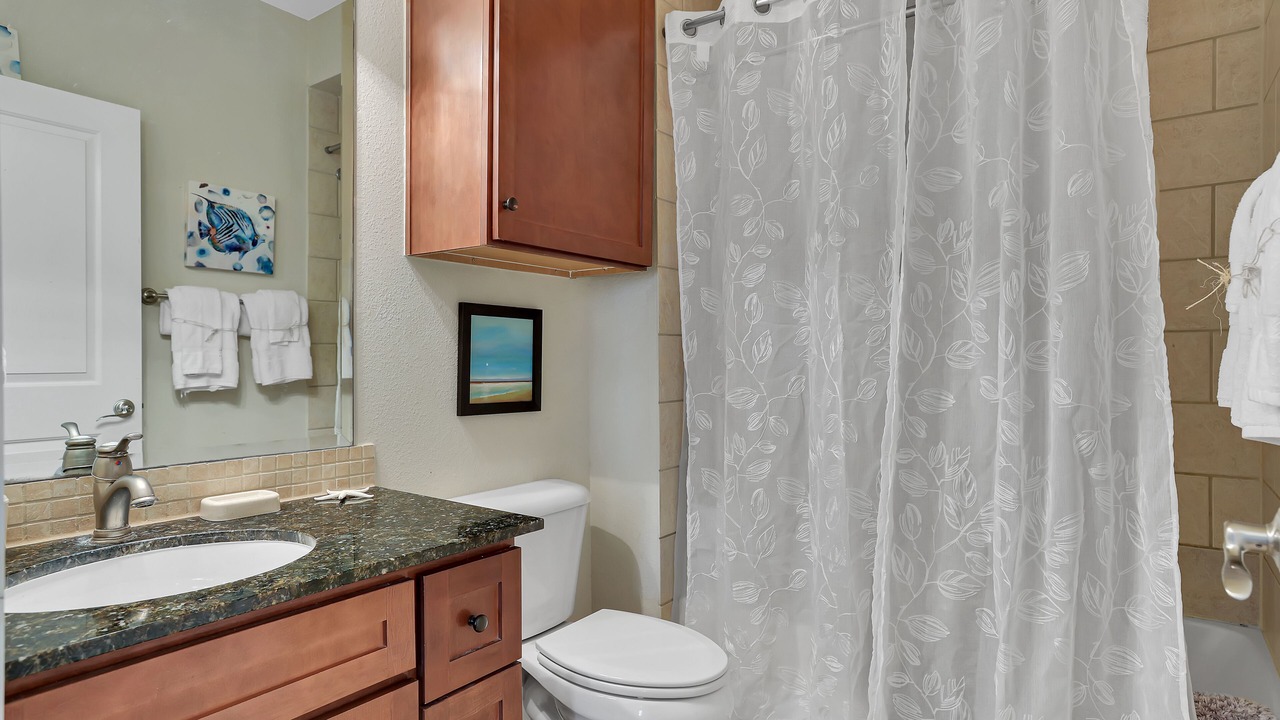 Photo of Bathroom in Red Fish Cove
