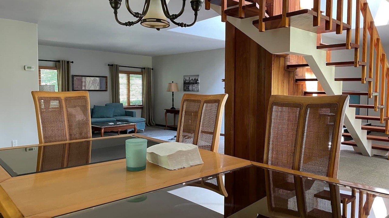 Photo of Livingroom in Baiting Hollow