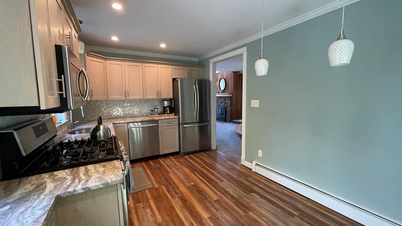 Photo of Others in Baiting Hollow