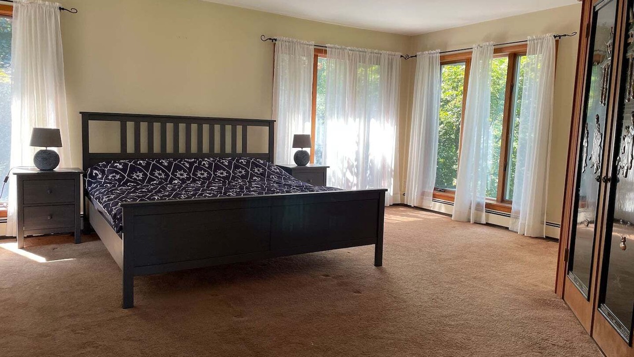 Photo of Others in Baiting Hollow