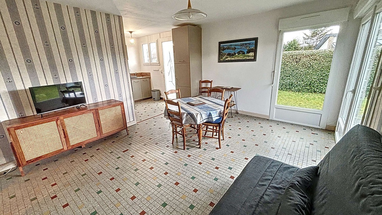 Photo of Livingroom in Saint-Pair-sur-Mer