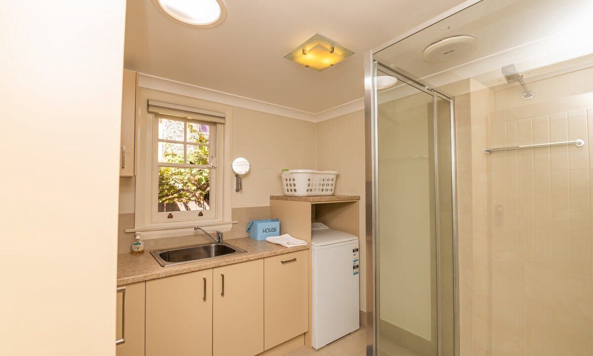 Photo of Bathroom in Bathurst