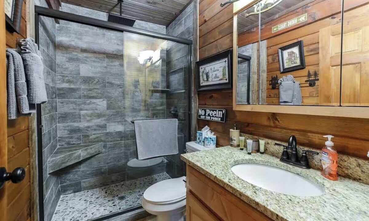 Photo of Bathroom in Big Cedars