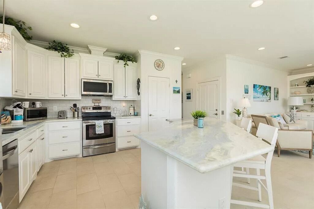 Photo of Bedroom in Pointe San Luis