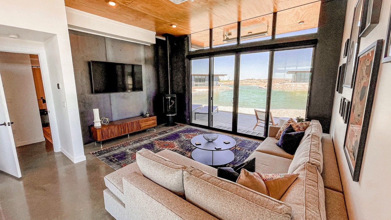 Photo of Livingroom in Quincy