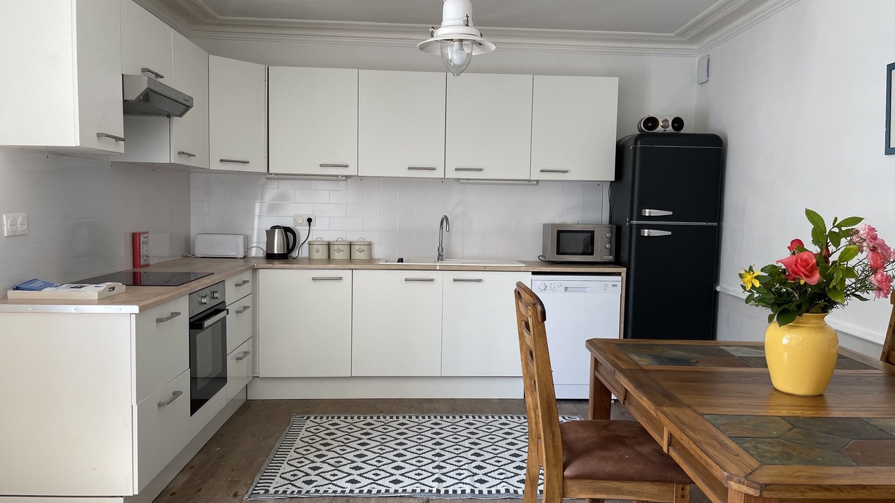 Photo of Kitchen in Pleudihen-sur-Rance