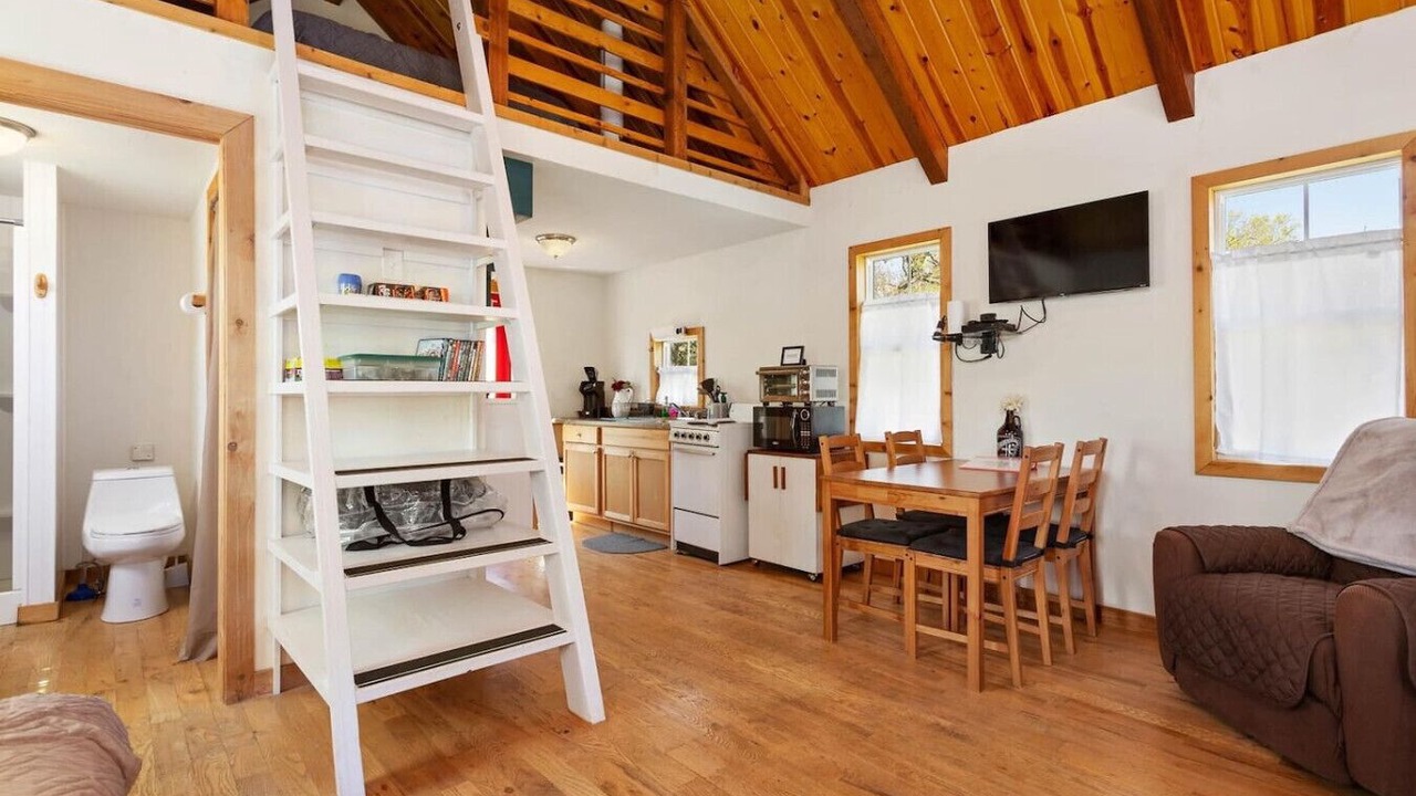 Photo of Livingroom in Fredericksburg