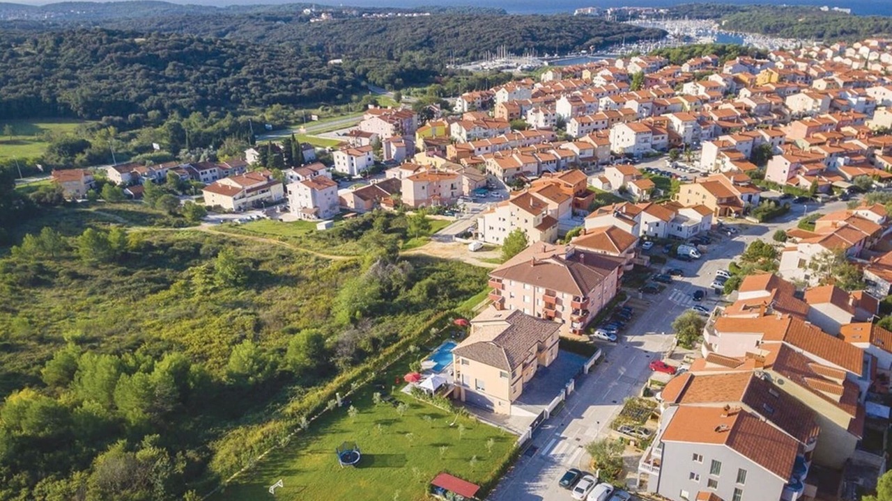 Photo of Others in Vintijan