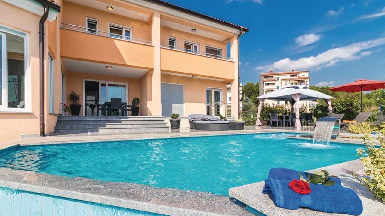 Photo of Outdoor in Vintijan