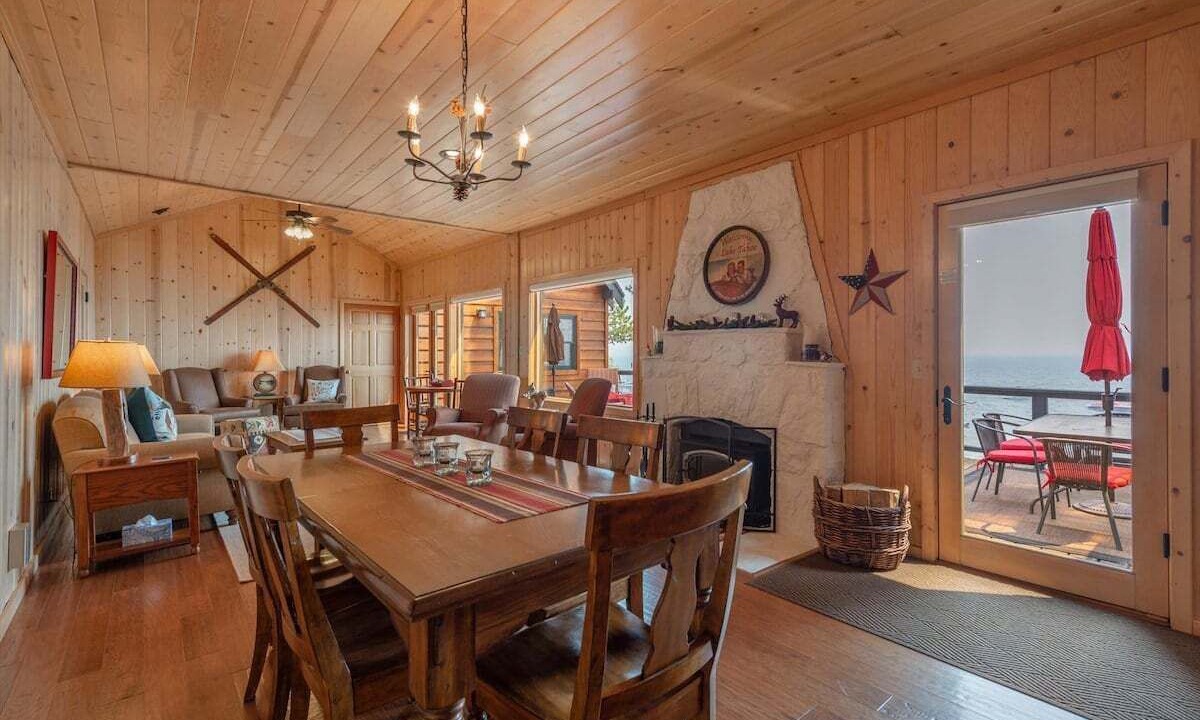 Photo of Bedroom in Cedar Flat