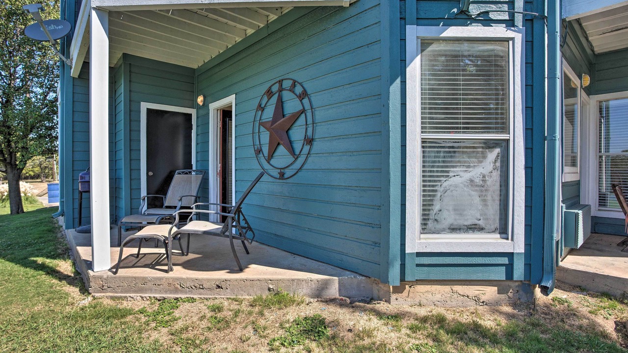 Photo of Patio Balcony in Pottsboro