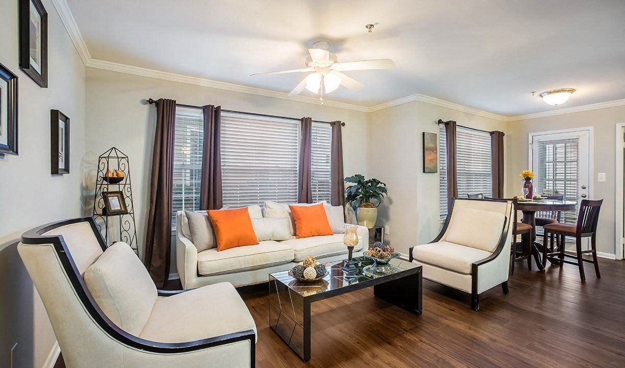 Photo of Livingroom in Briarcliff Heights