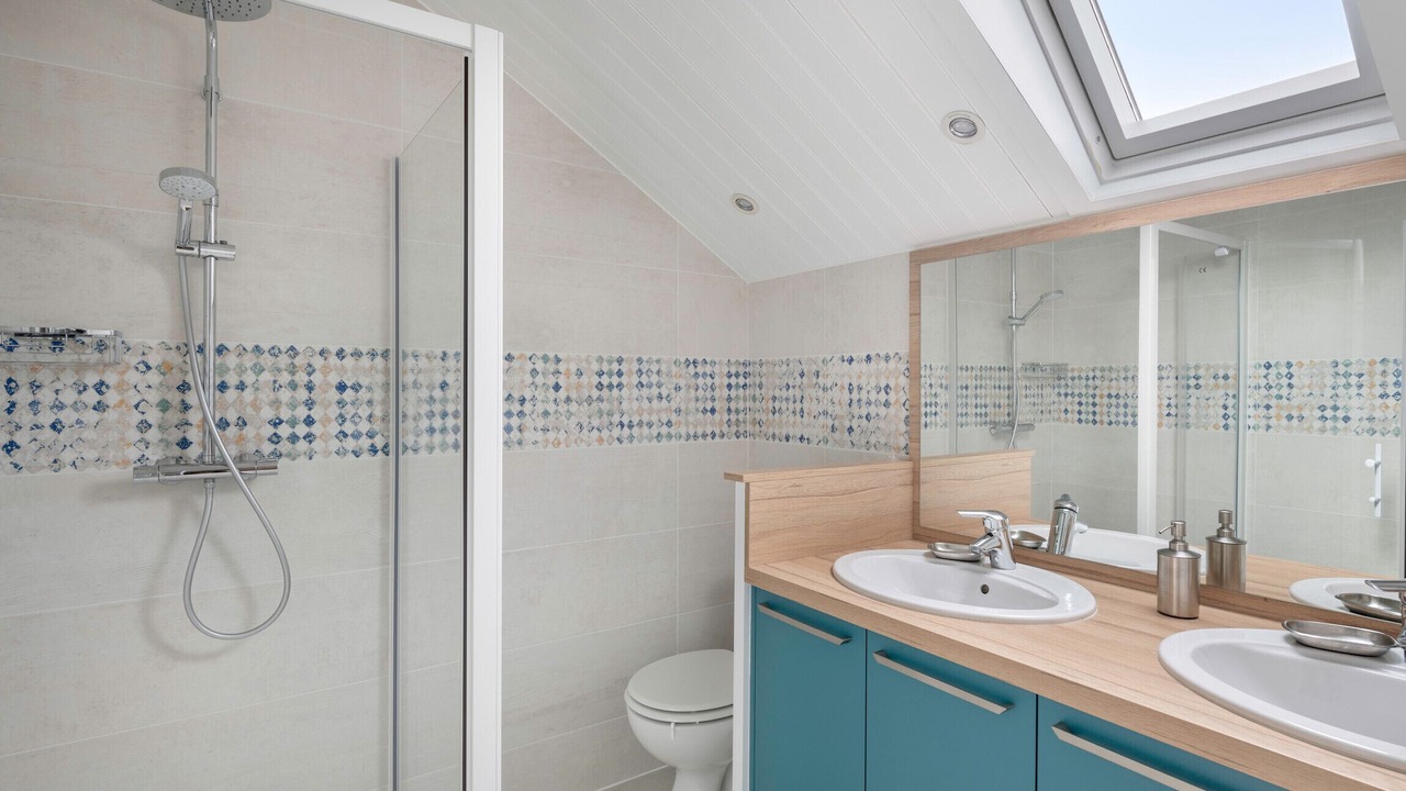 Photo of Bathroom in Asserac