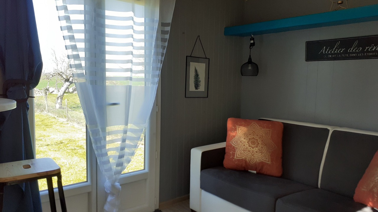 Photo of Livingroom in Oucques