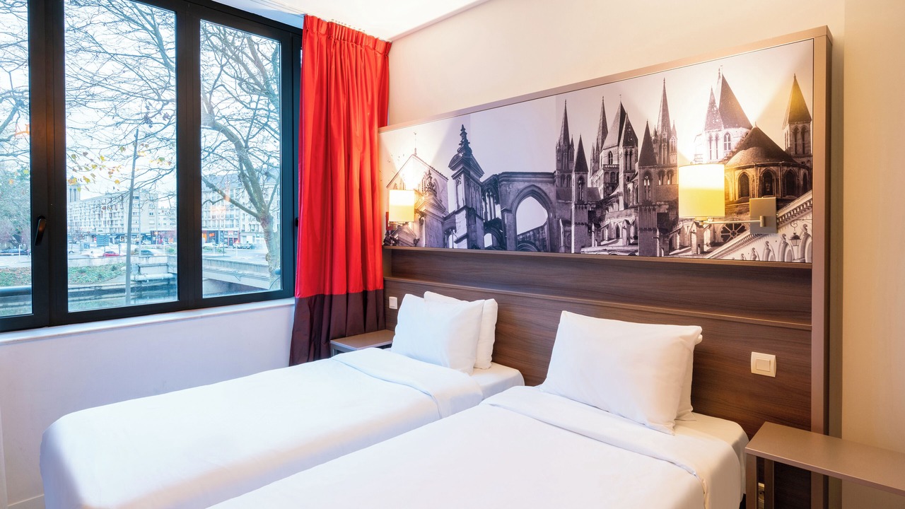 Photo of Bedroom in Caen City Centre