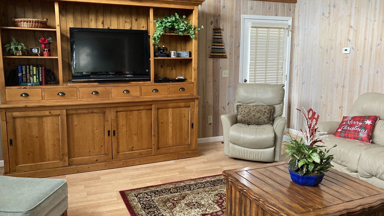 Photo of Livingroom in Blairsville