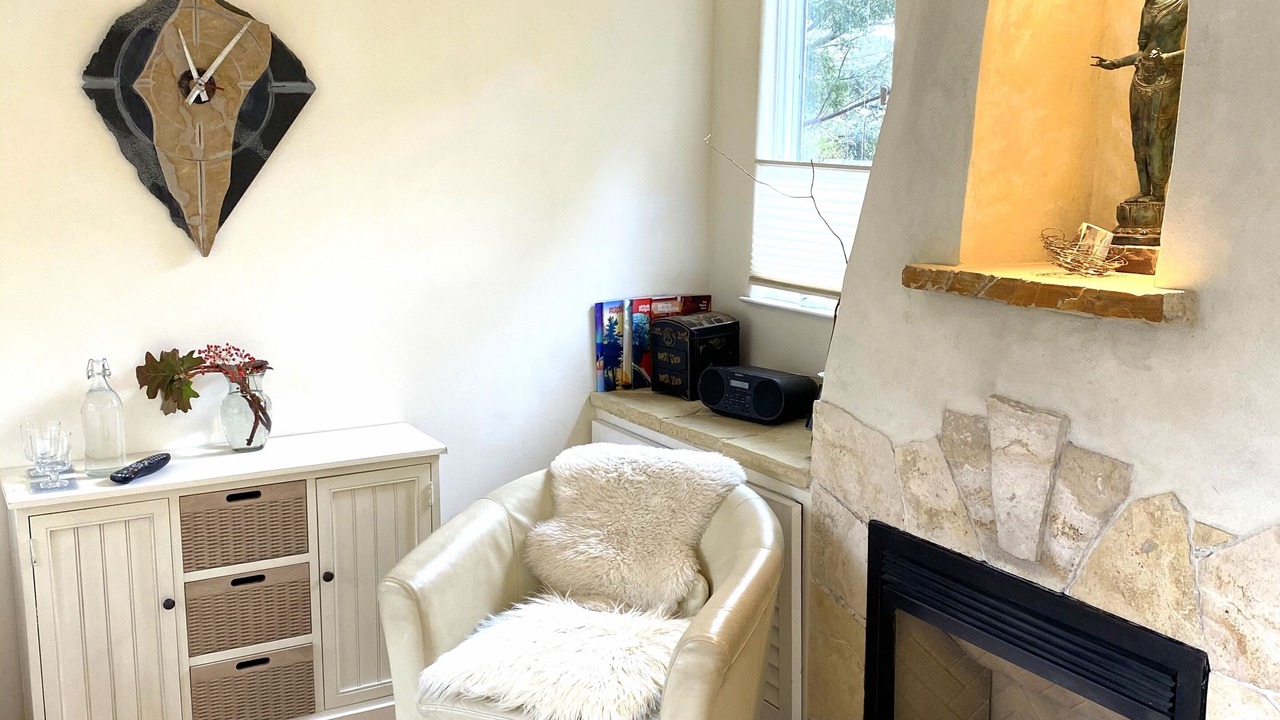 Photo of Livingroom in Merriewood