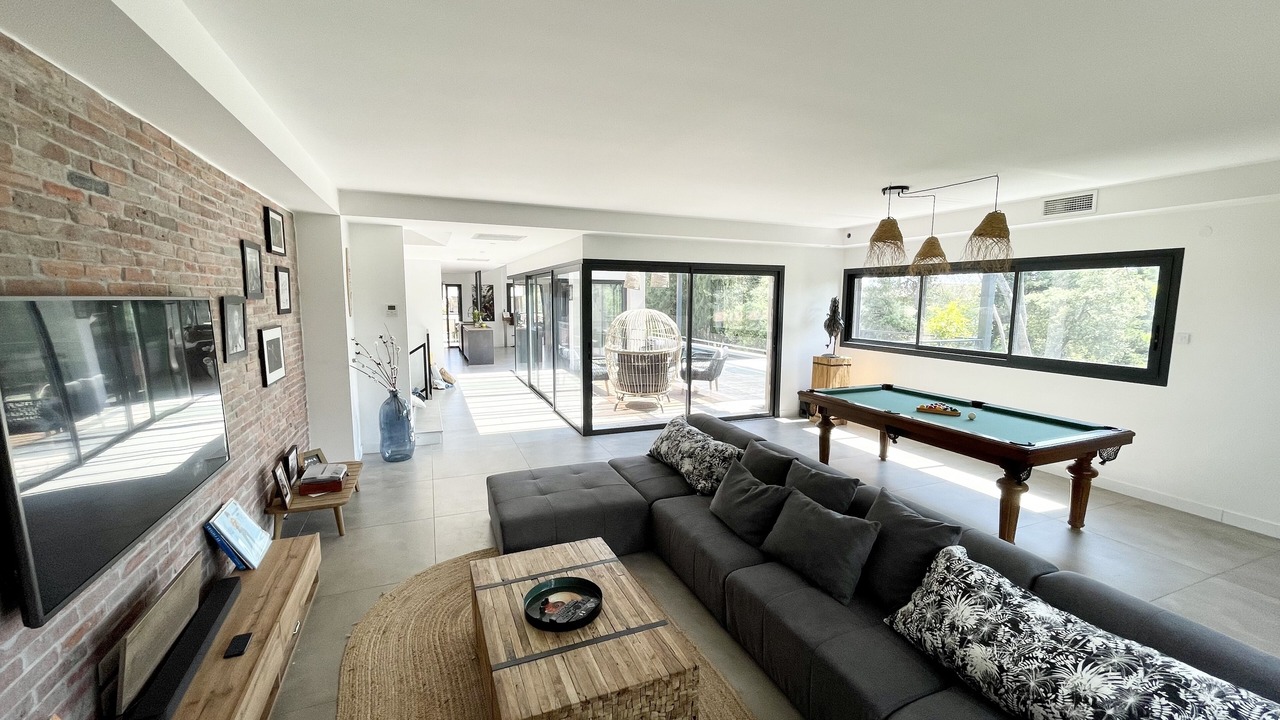 Photo of Livingroom in Saint-Clement-de-Riviere