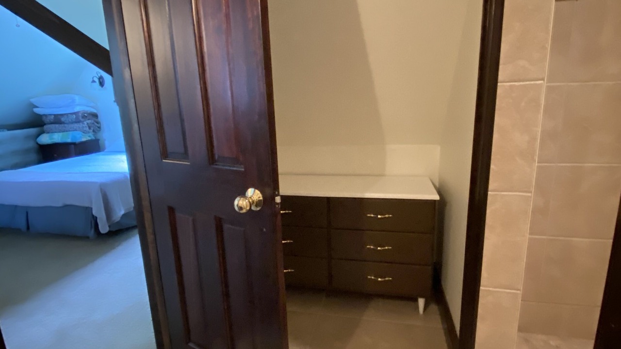 Photo of Bedroom in Utterson