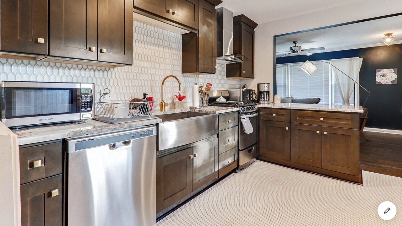 Photo of Kitchen in Belvedere Park