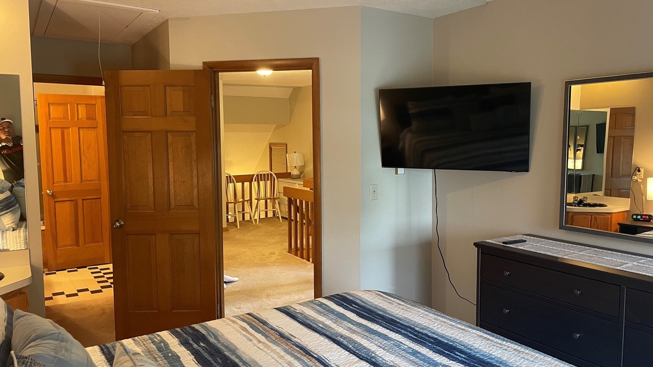 Photo of Bedroom in McHenry