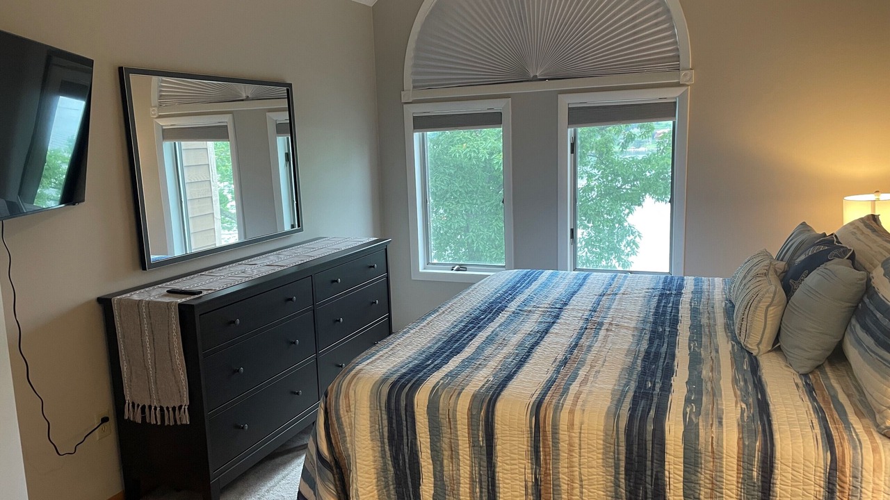 Photo of Bedroom in McHenry